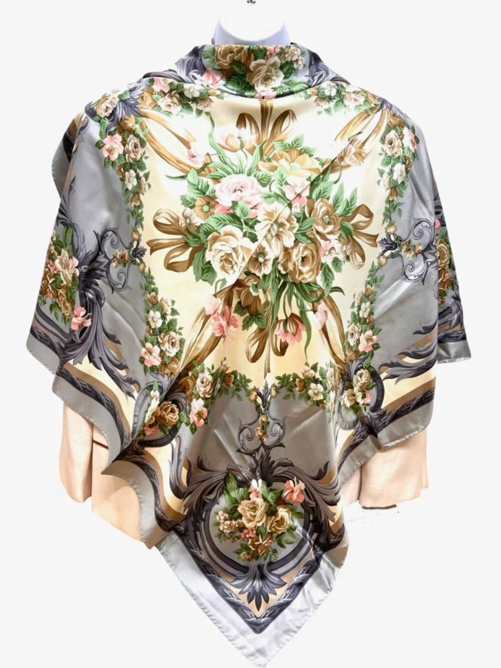 Beautiful Lancel Paris 100% Silk Satin Scarf 34" beige olive green floral (34 - Picture 8 of 9